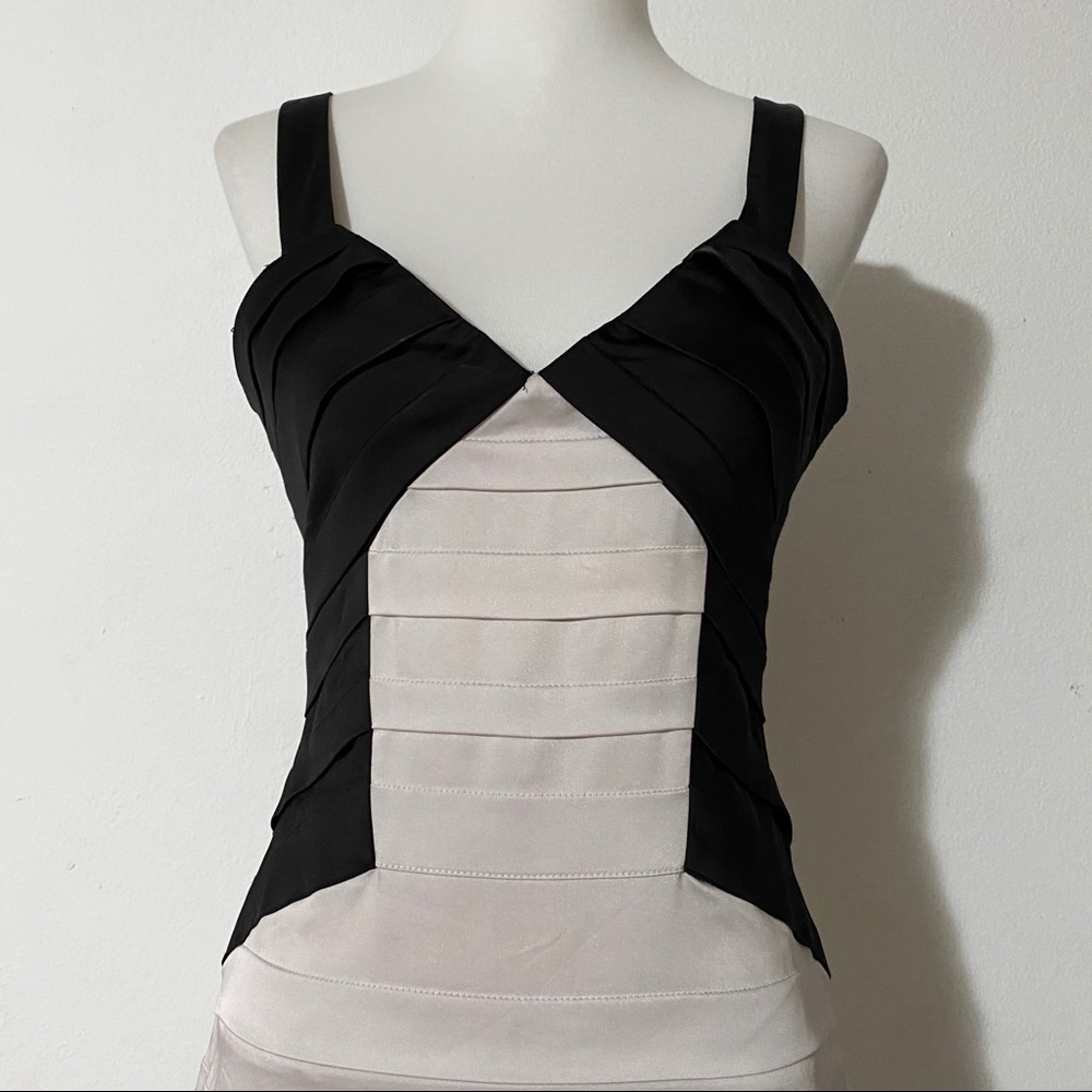 BCBGMAXAZRIA Black and Gray Dress - Picture 2 of 11